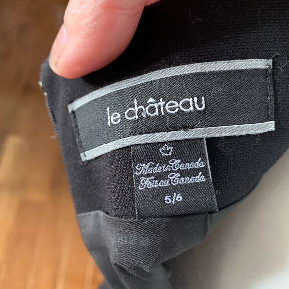 Le Chateau BNWT above the knee black skirt. - Picture 5 of 6